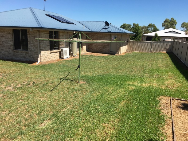 6 Iceberg Court, Warwick QLD 4370