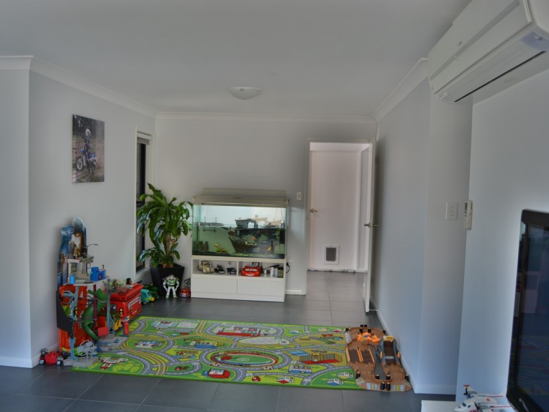 13 Lakeview Avenue, Warwick QLD 4370