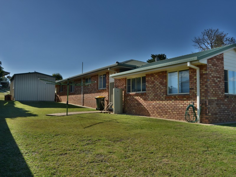 2 Sandstone Court, Warwick QLD 4370