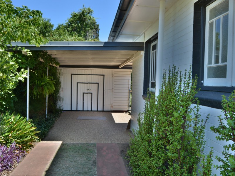 32A Pratten Street, Warwick QLD 4370