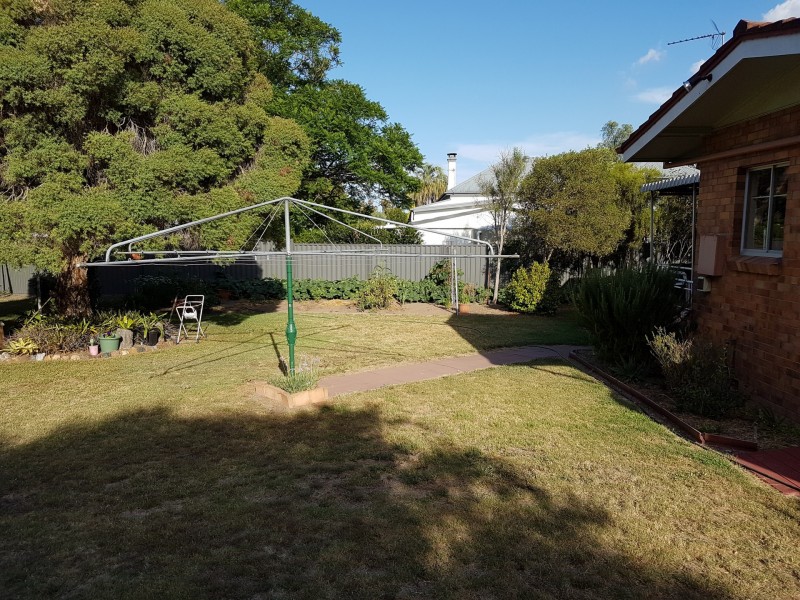 55 Locke Street, Warwick QLD 4370