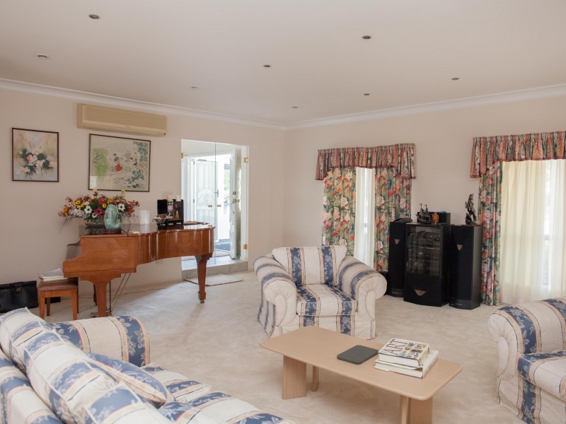 22-24 Leslie Parade, Stanthorpe QLD 4380