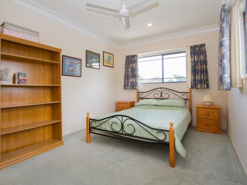 22-24 Leslie Parade, Stanthorpe QLD 4380
