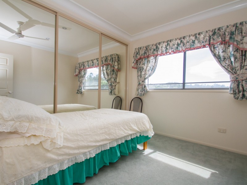22-24 Leslie Parade, Stanthorpe QLD 4380