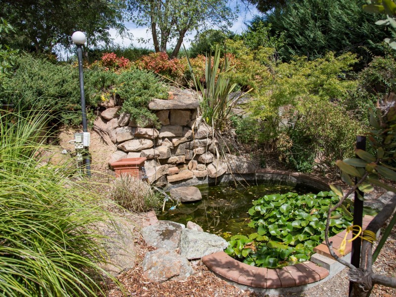 22-24 Leslie Parade, Stanthorpe QLD 4380