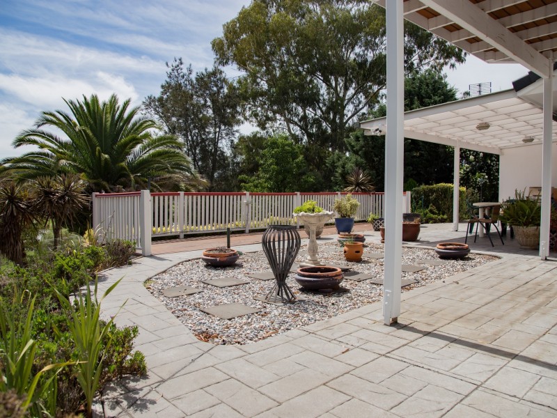 22-24 Leslie Parade, Stanthorpe QLD 4380