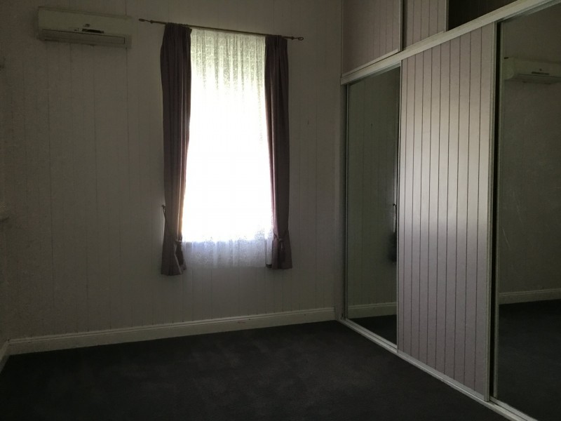 27 Wood Street, Warwick QLD 4370