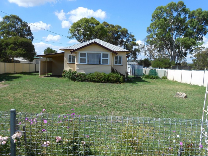 9 Gordon Court, Warwick QLD 4370