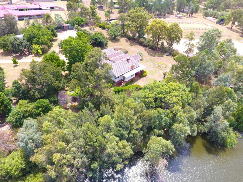 222 East Street, Warwick QLD 4370