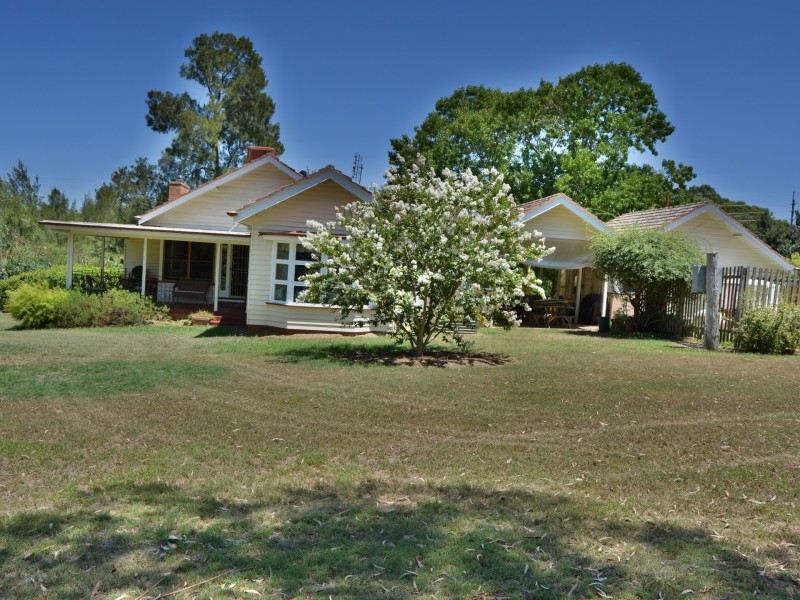 222 East Street, Warwick QLD 4370
