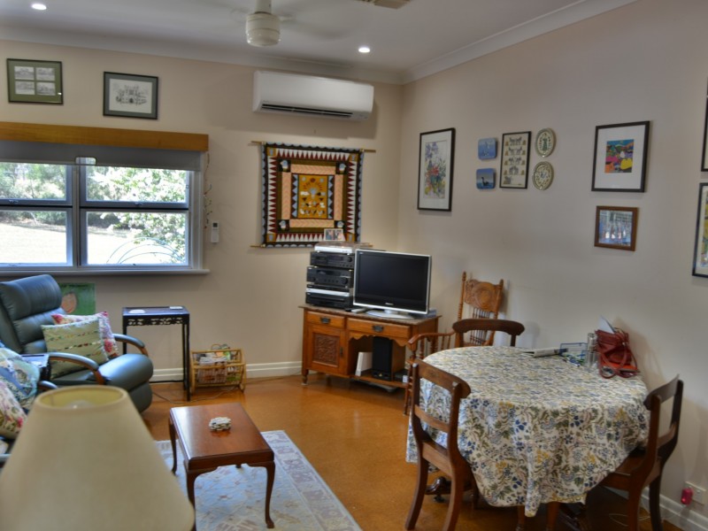 222 East Street, Warwick QLD 4370