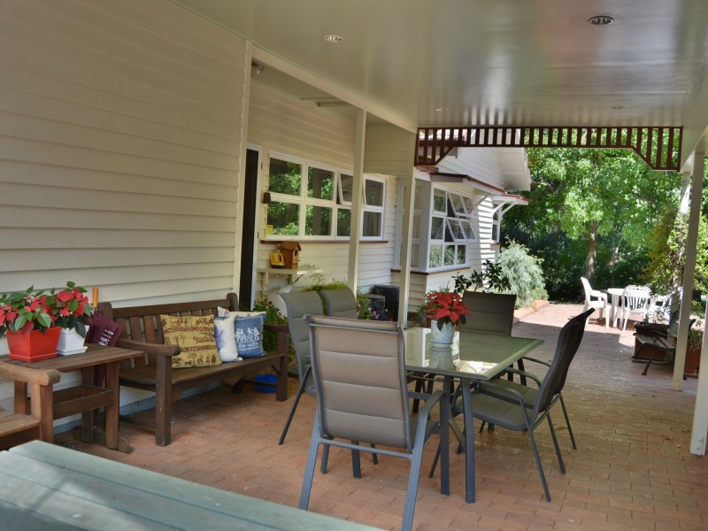 222 East Street, Warwick QLD 4370