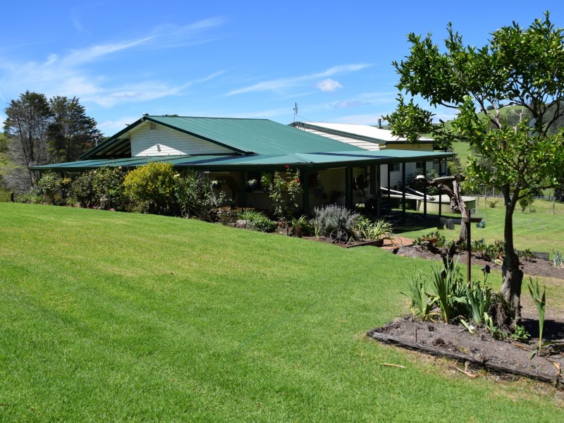 72 Goulds Falls Road, Killarney QLD 4373