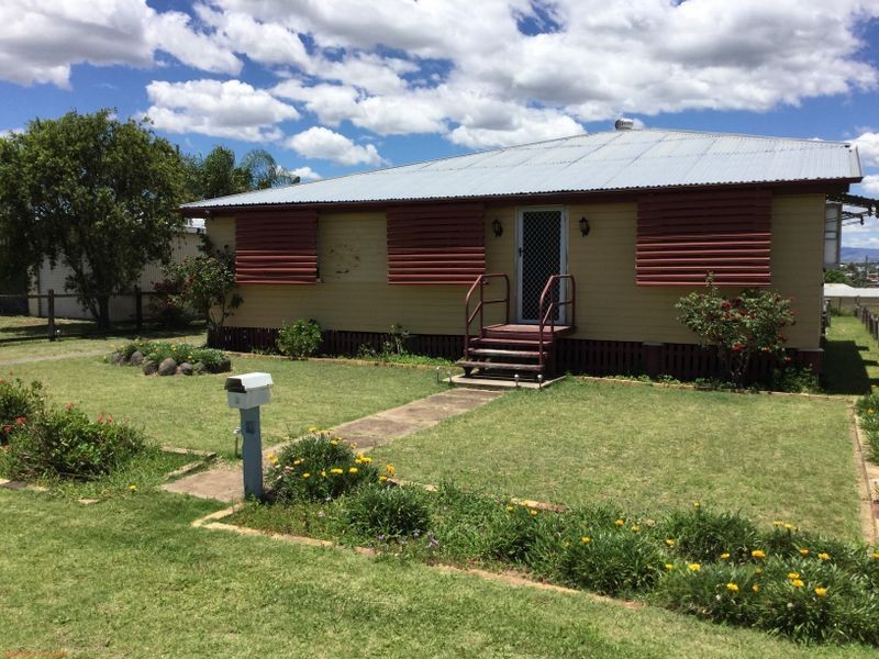 2 Miller Street, Warwick QLD 4370