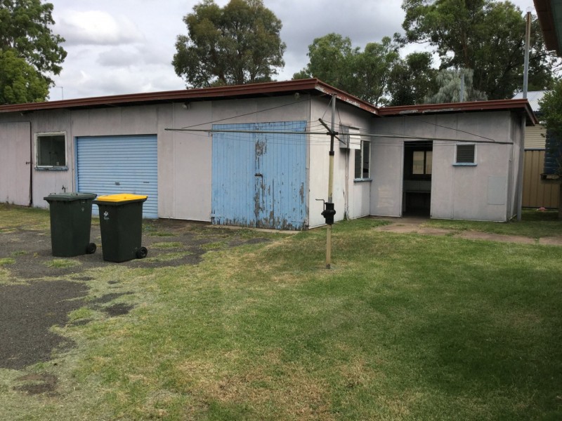 22 Wattle Avenue, Warwick QLD 4370
