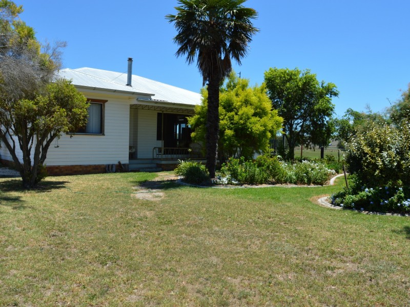 58 Backhouse Road, Killarney QLD 4373