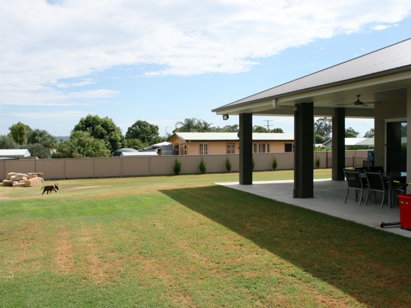 13-15 Diery Street, Warwick QLD 4370