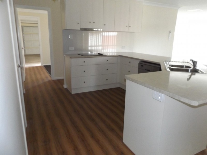 12 Finch Street, Warwick QLD 4370