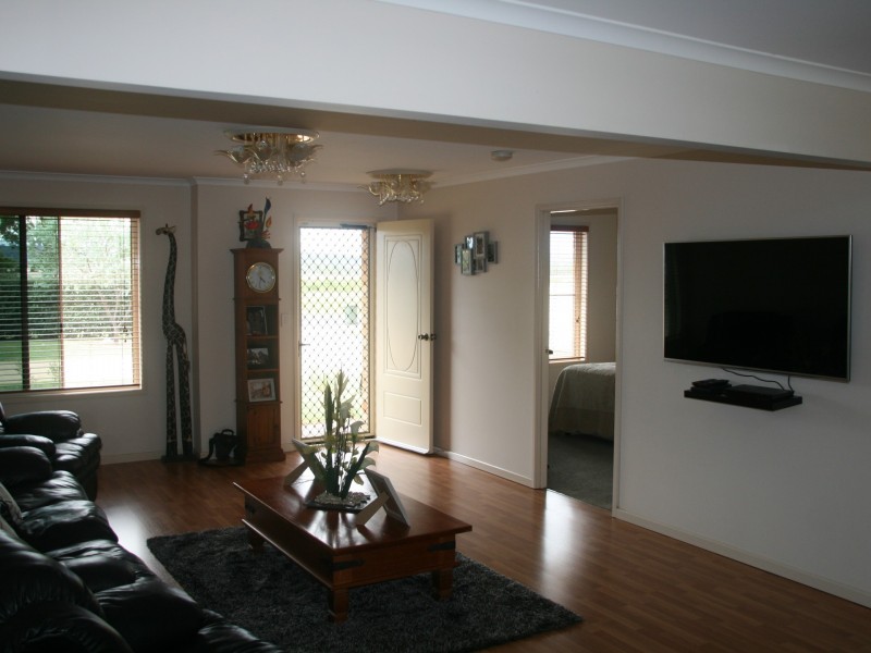 13961 Cunningham Highway, Warwick QLD 4370
