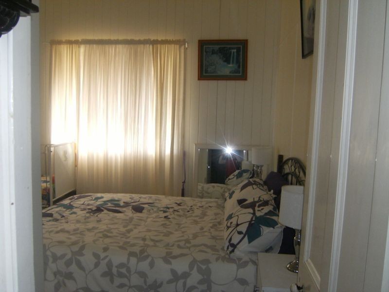 30 Stewart Avenue, Warwick QLD 4370