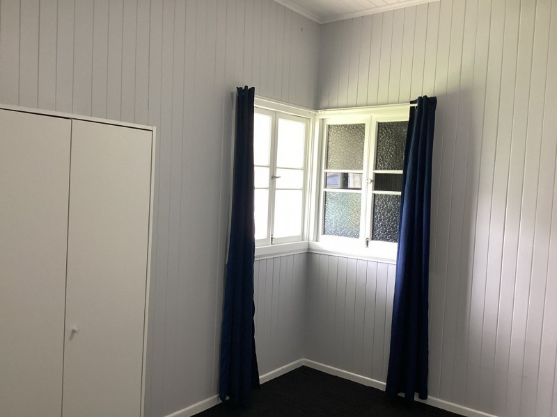 6 Wattle Avenue, Warwick QLD 4370