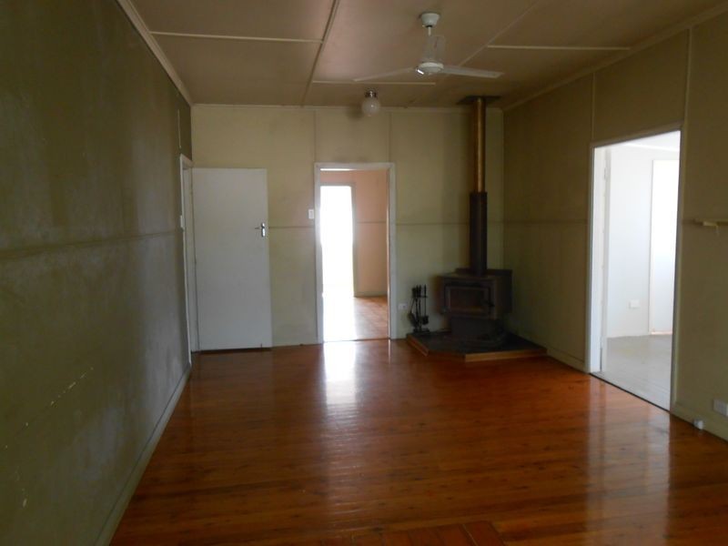 22 Glen Road, Warwick QLD 4370