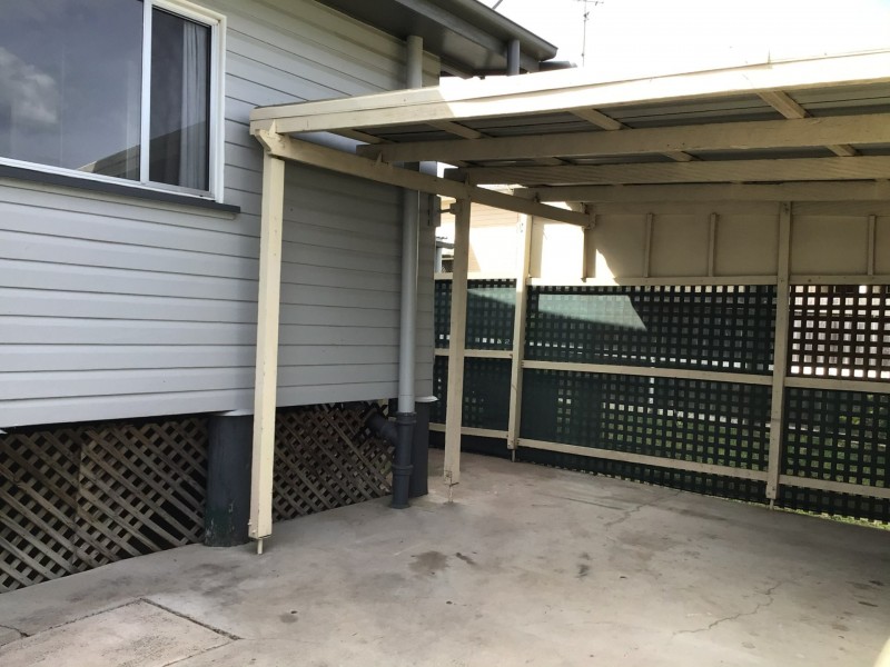 11 Wallace Street, Warwick QLD 4370