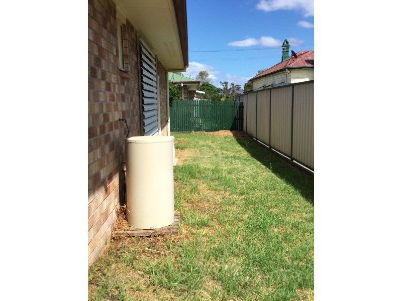 1/34 Dragon Street, Warwick QLD 4370