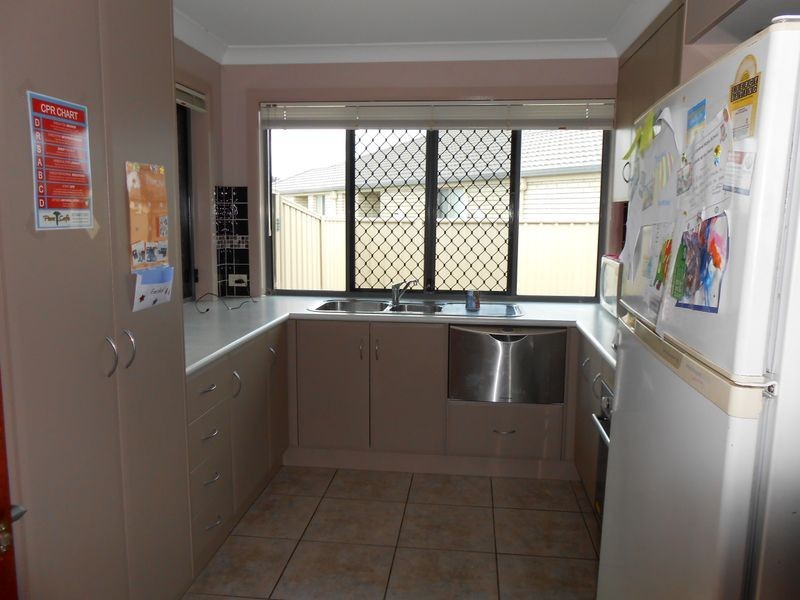1/6 Charisma Court, Warwick QLD 4370
