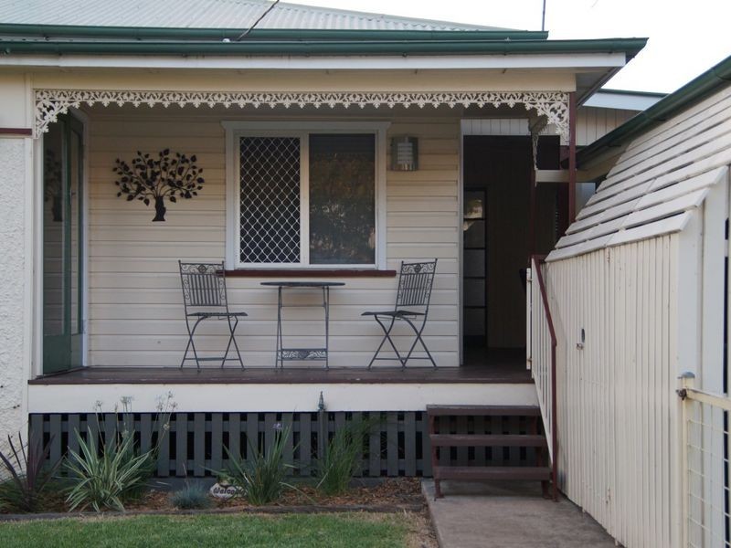 28 Arnold Street,, Allora QLD 4362