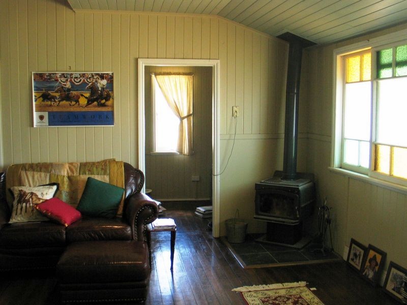 208 Upper Wheatvale Road, Deuchar QLD 4362