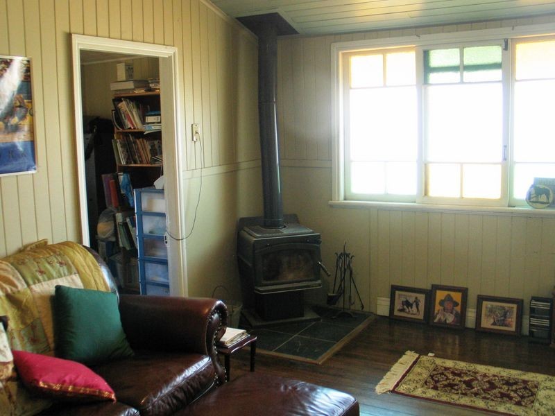 208 Upper Wheatvale Road, Deuchar QLD 4362