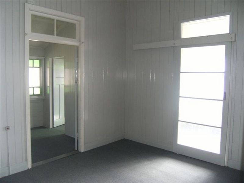 37 Wood Street, Warwick QLD 4370