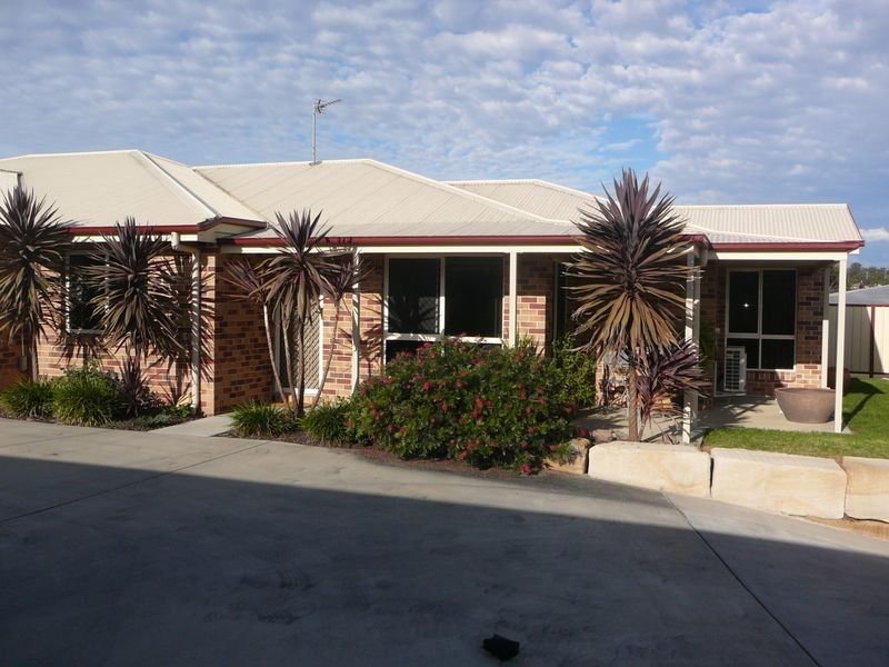 2/12a Yangan Road, Warwick QLD 4370