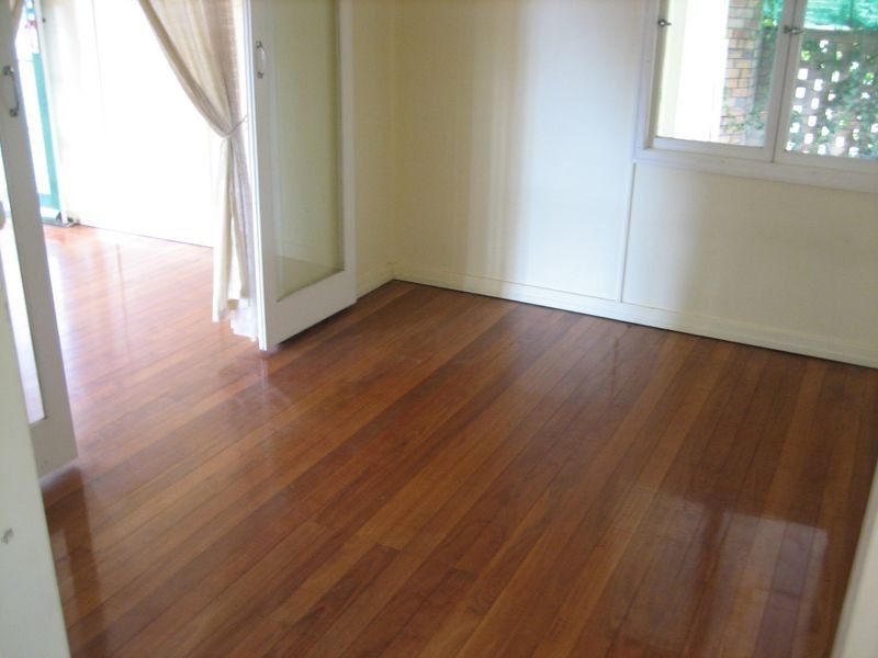 23 Clowes Crescent, Warwick QLD 4370