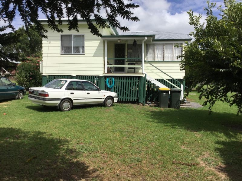 58 Pine Street, Killarney QLD 4373