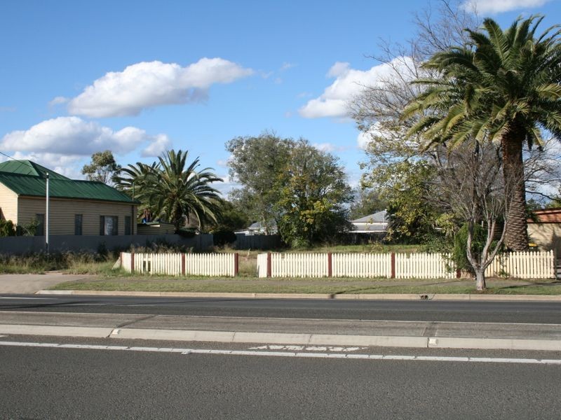 80 Albion Street, Warwick QLD 4370