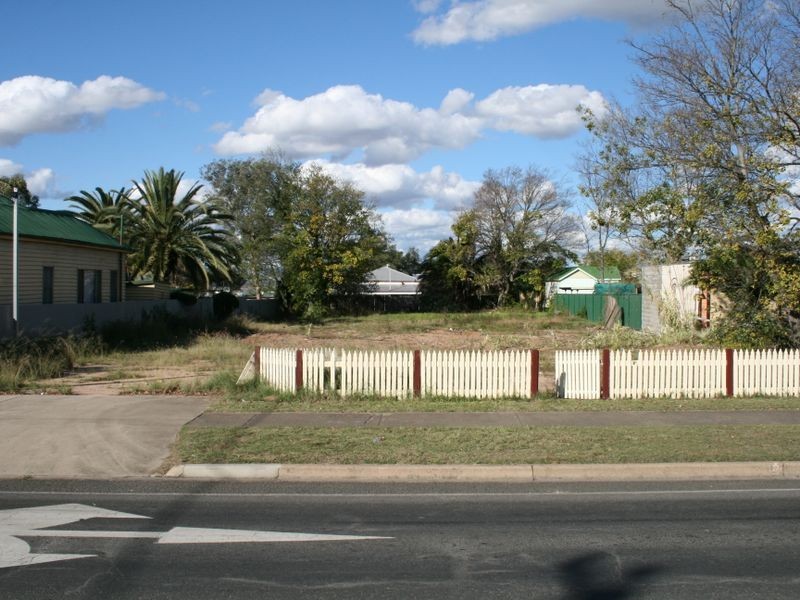 80 Albion Street, Warwick QLD 4370