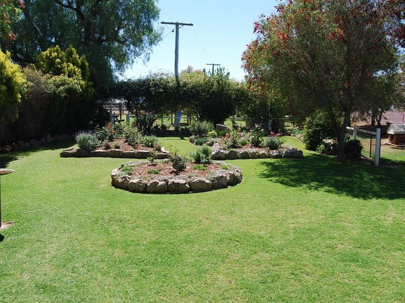 208 Markeys Lane, Yangan QLD 4371