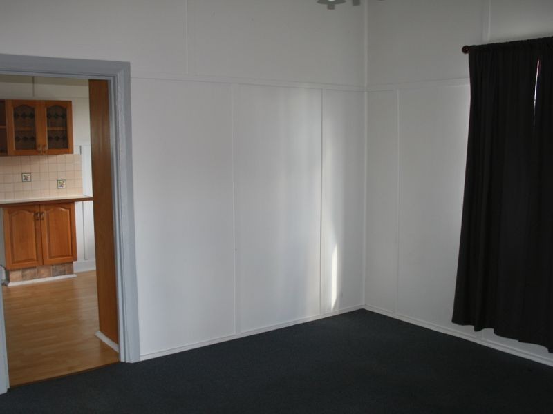 32 Lyons Street,, Warwick QLD 4370