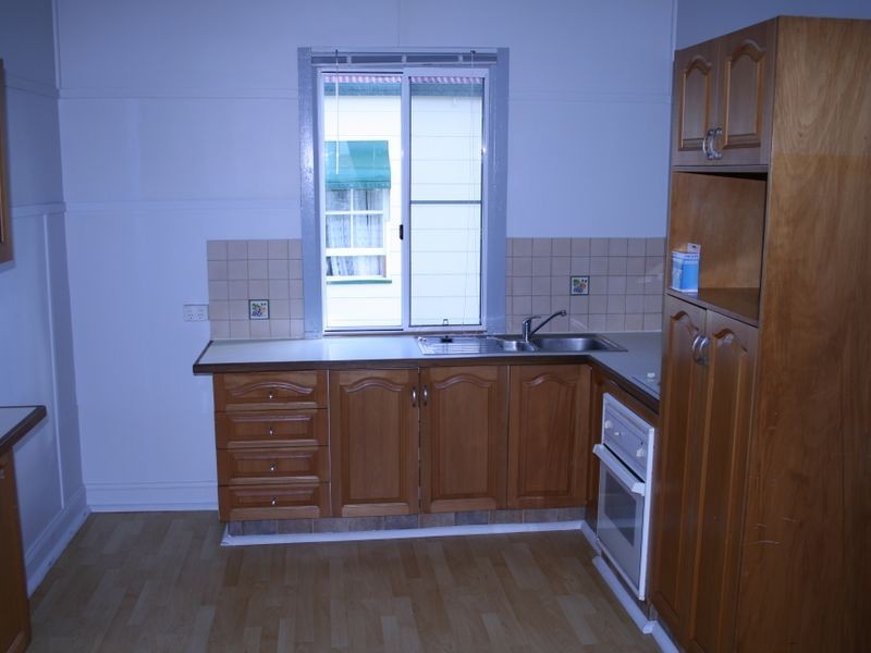 32 Lyons Street,, Warwick QLD 4370