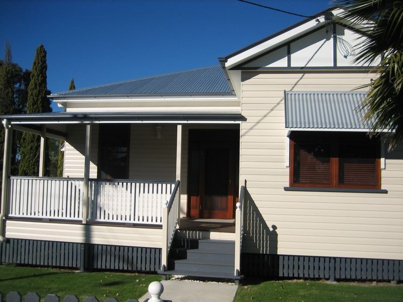 72 Guy Street, Warwick QLD 4370