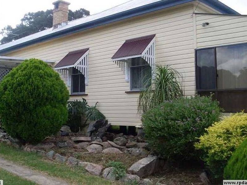 48 Pine Street, Killarney QLD 4373