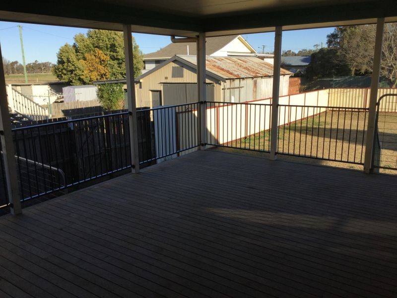 8 Hope Street, Warwick QLD 4370