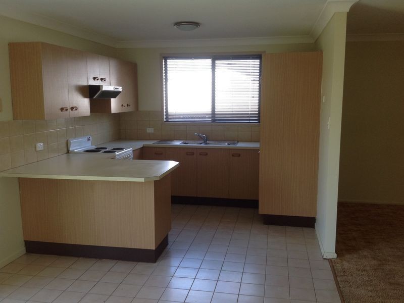 10 Furness Crescent, Warwick QLD 4370