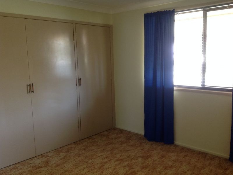 10 Furness Crescent, Warwick QLD 4370