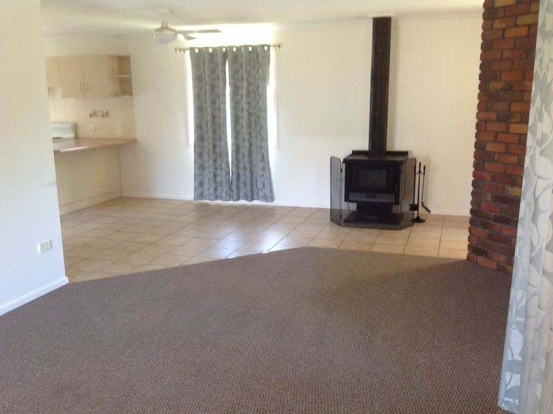 8 Kidman Drive, Warwick QLD 4370