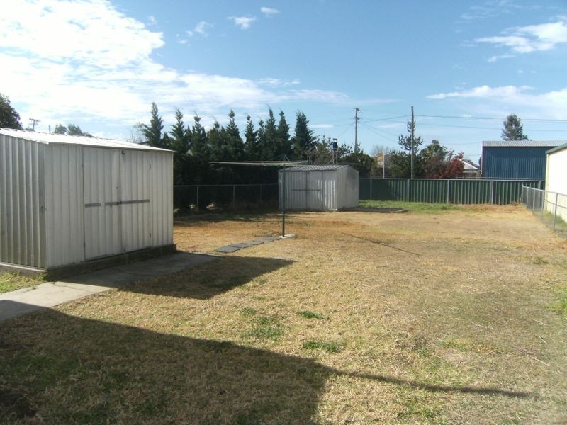 32 Lyons Street,, Warwick QLD 4370