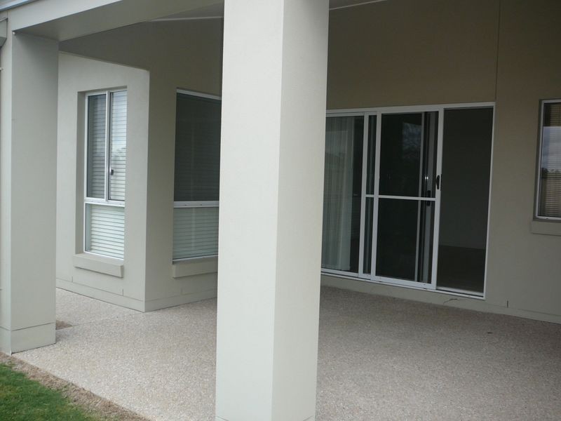 11 Floribunda Avenue, Warwick QLD 4370