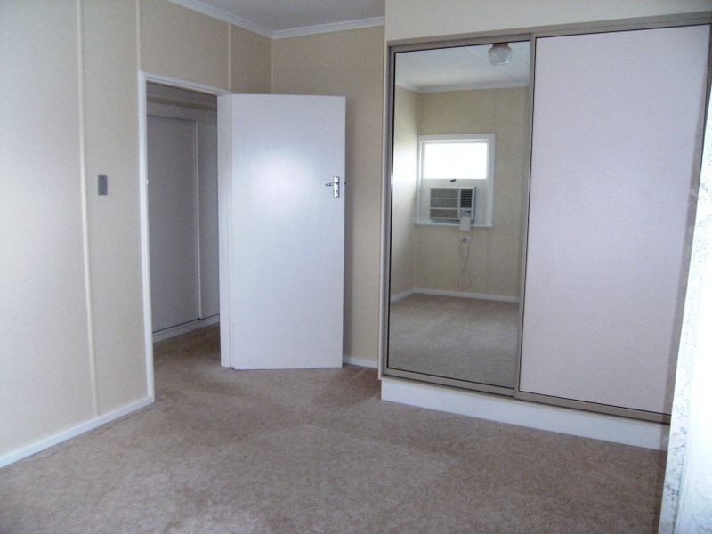 17 Clowes Crescent, Warwick QLD 4370